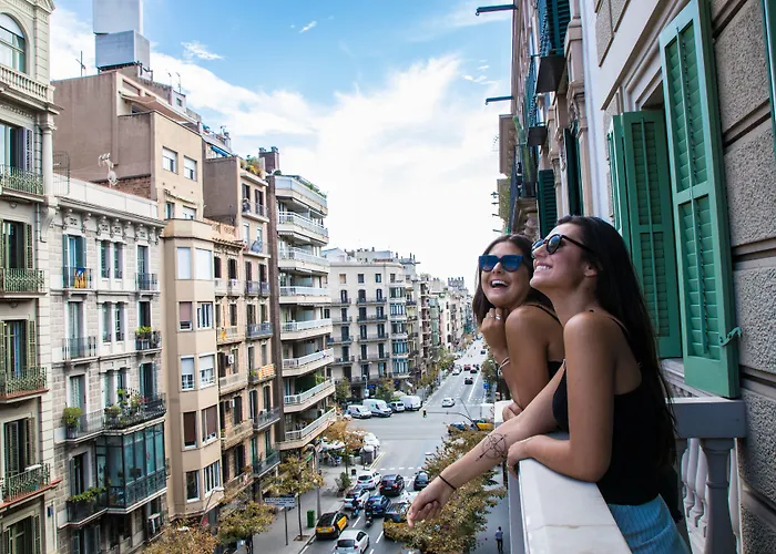 Sant Jordi Hostels Rock Palace